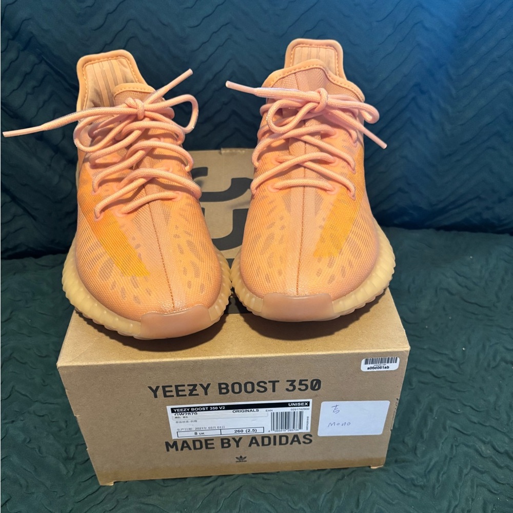 Adidas Yeezy Boost 350 womens Sneakers - Bright Orange